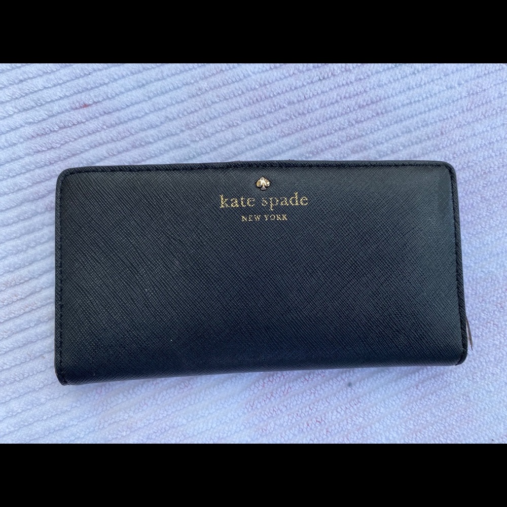 Kate Spade Cedar Street Wallet